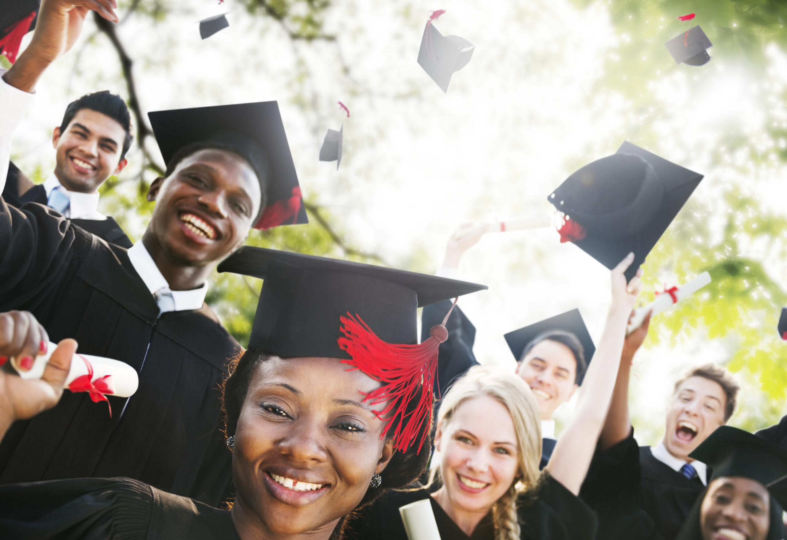 International student researching fully funded scholarships in Canada